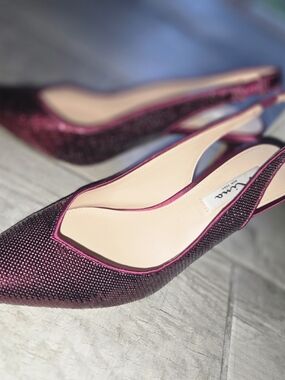 Slingback Pointed-Toe Pumps in Deep Burgundy Pink